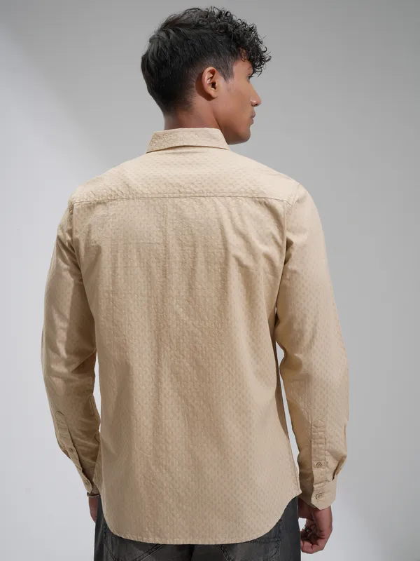 Highlander Men Beige Self Design Slim Fit Casual Shirt