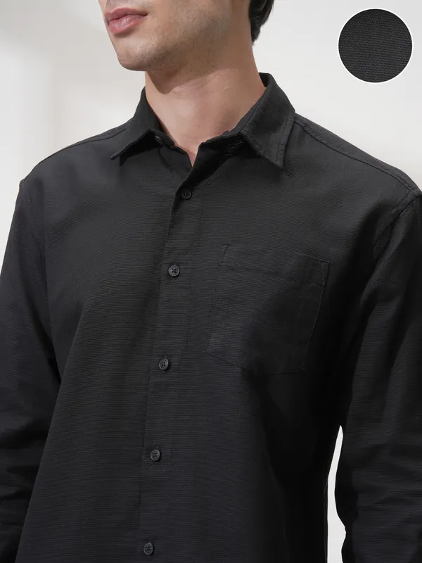 Highlander Men Black Self Design Relaxed Fit Casual Shirt