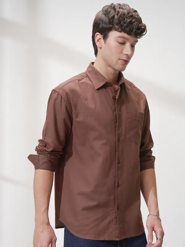 Highlander Men Brown Self Design Relaxed Fit Casual Shirt