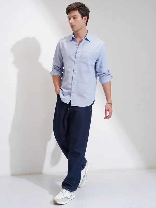 Highlander Men Blue Self Design Relaxed Fit Casual Shirt