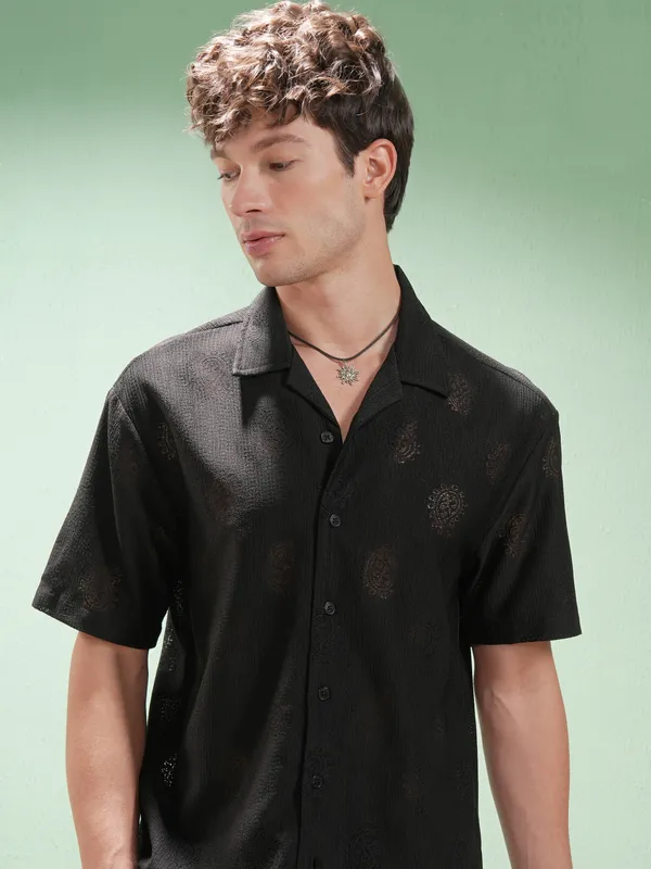 Highlander Men Black Printed Relaxed Fit Casual Shirt