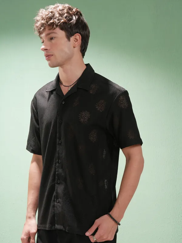 Highlander Men Black Printed Relaxed Fit Casual Shirt