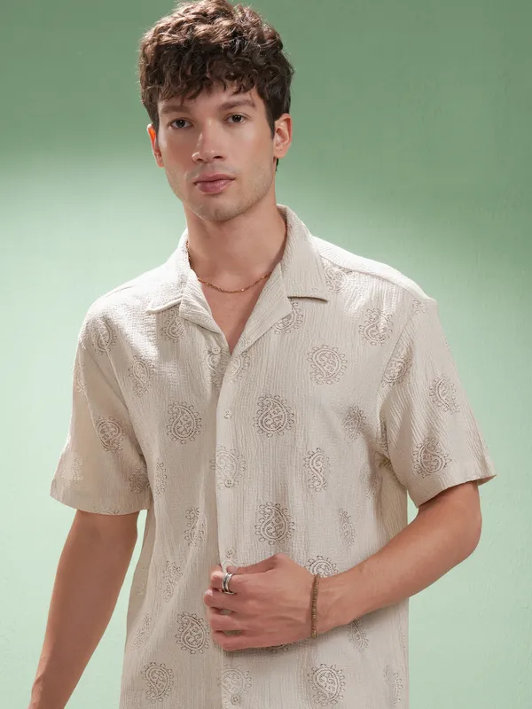 Men Relaxed Fit Casual Shirt