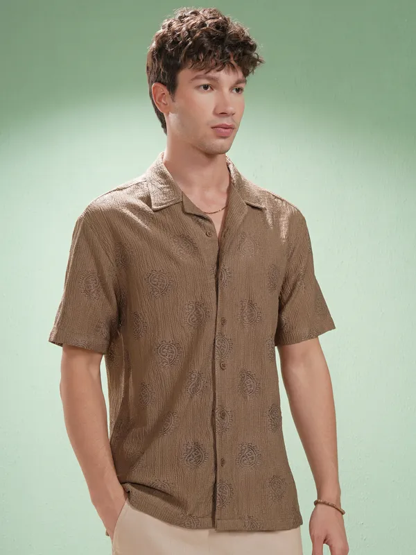 Highlander Men Tan Self Design Relaxed Fit Casual Shirt
