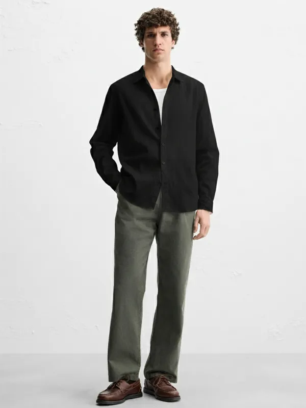 Highlander Men Black Self Design Slim Fit Casual Shirt