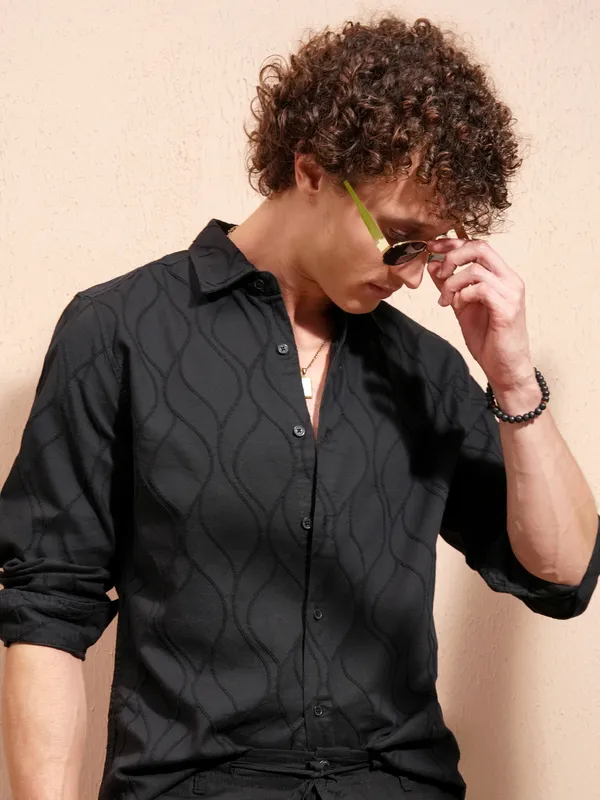 Highlander Men Black Self Design Slim Fit Casual Shirt