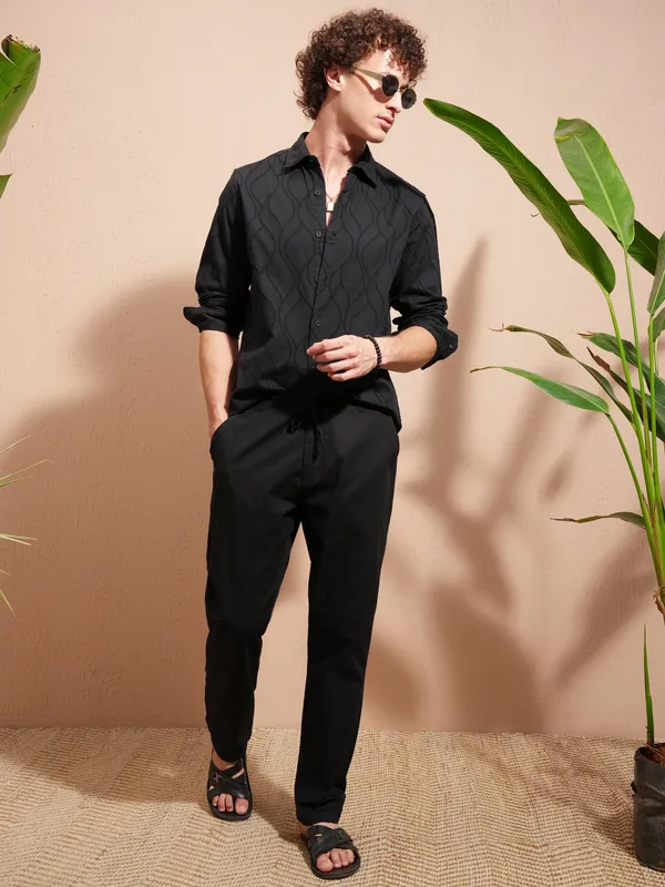 Highlander Men Black Self Design Slim Fit Casual Shirt