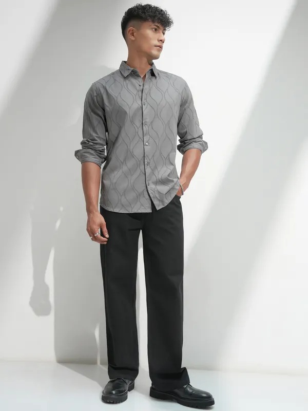 Highlander Men Grey Self Design Slim Fit Casual Shirt