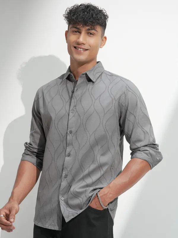 Highlander Men Grey Self Design Slim Fit Casual Shirt