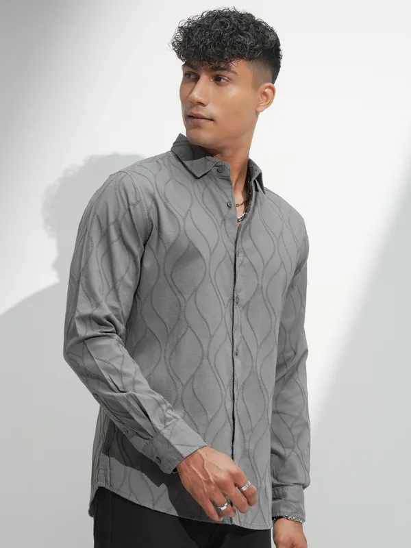 Highlander Men Grey Self Design Slim Fit Casual Shirt