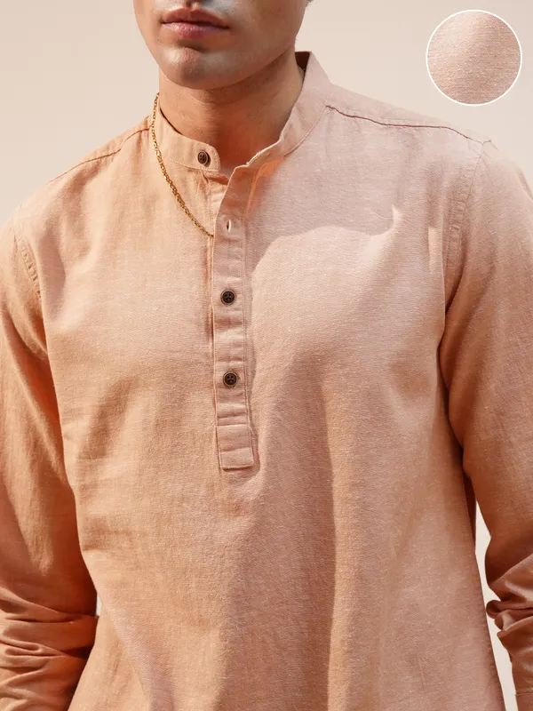 Highlander Men Peach Solid Relaxed Fit Casual Shirt