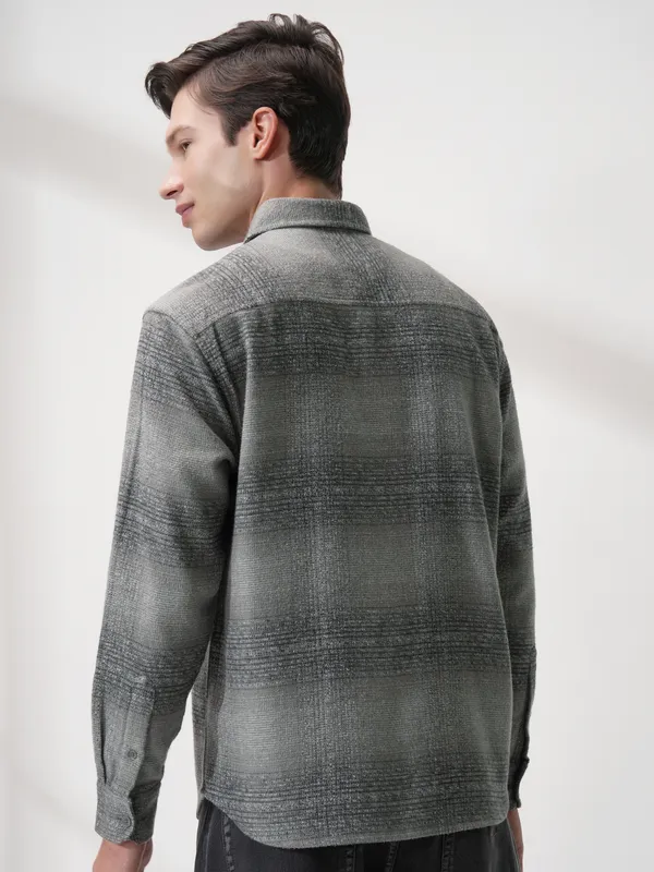 Highlander Men Grey Checked Relaxed Fit Casual Shirt