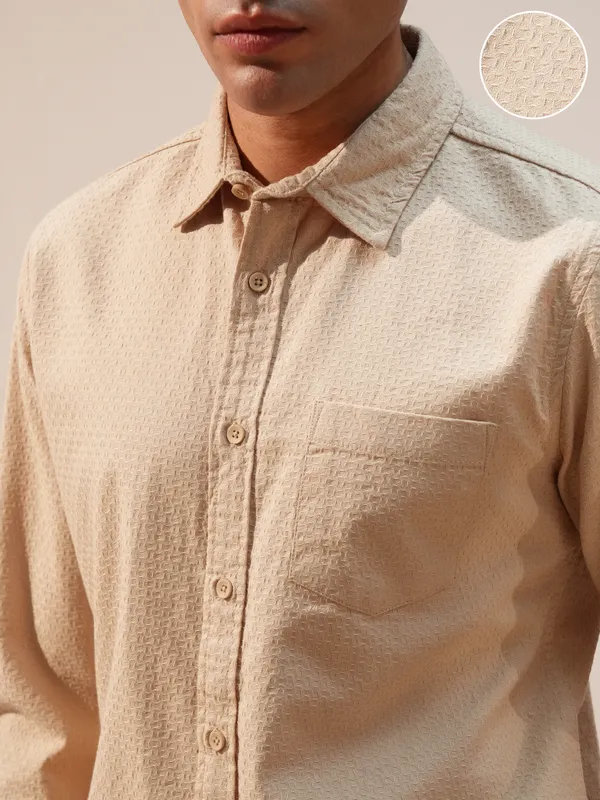 Highlander Men Cream Self Design Slim Fit Casual Shirt