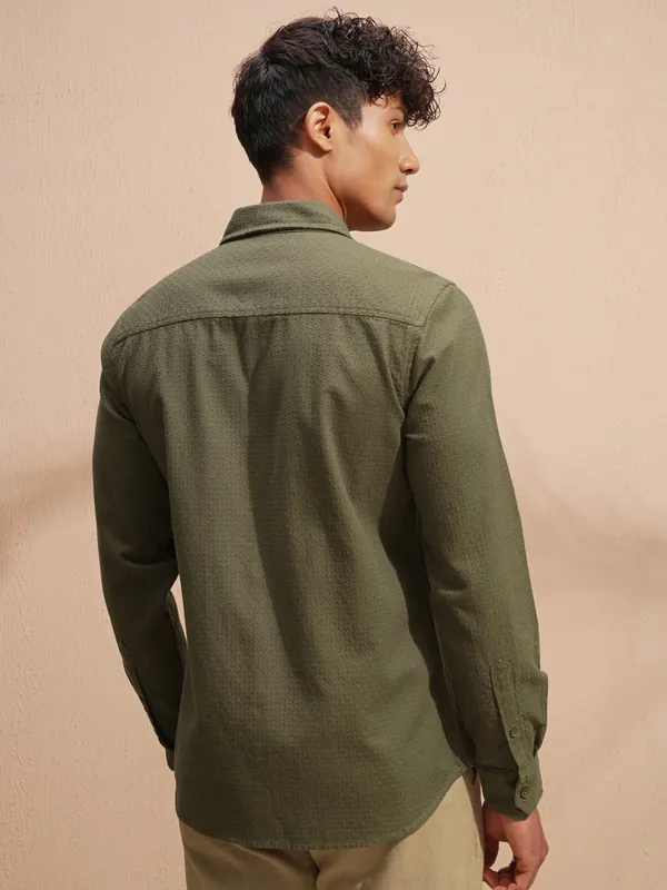 Highlander Men Olive Self Design Slim Fit Casual Shirt