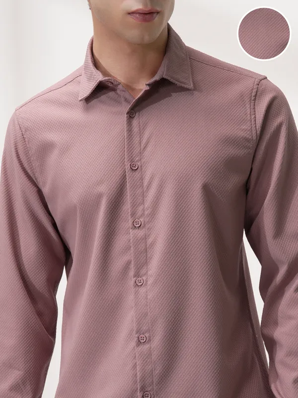 Highlander Men Pink Self Design Slim Fit Casual Shirt