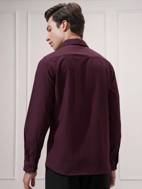 Highlander Men Maroon Self Design Slim Fit Casual Shirt