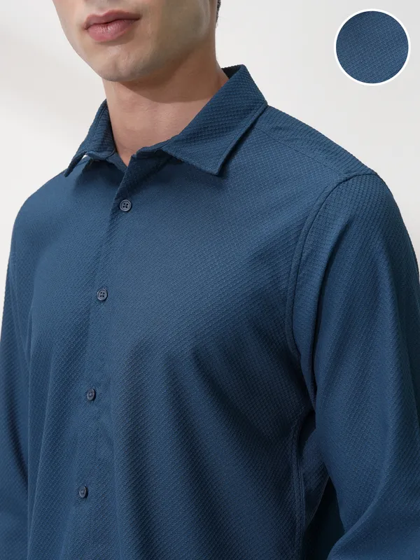 Highlander Men Blue Self Design Slim Fit Casual Shirt