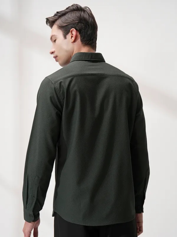Highlander Men Olive Self Design Slim Fit Casual Shirt