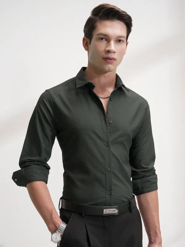 Highlander Men Olive Self Design Slim Fit Casual Shirt