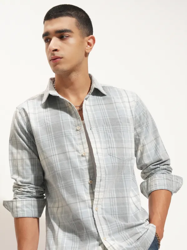 Highlander Men Blue Checked Slim Fit Casual Shirt