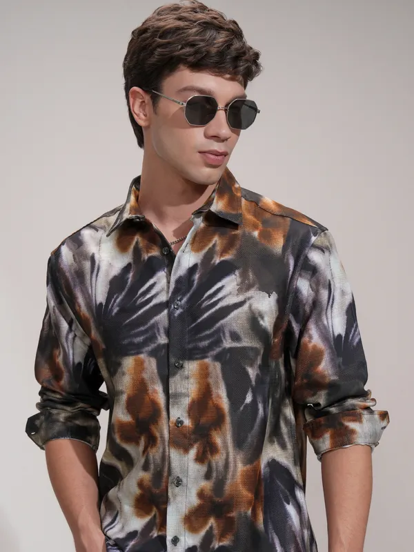 Highlander Men Multi Printed Relaxed Fit Casual Shirt