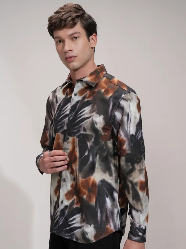Highlander Men Multi Printed Relaxed Fit Casual Shirt