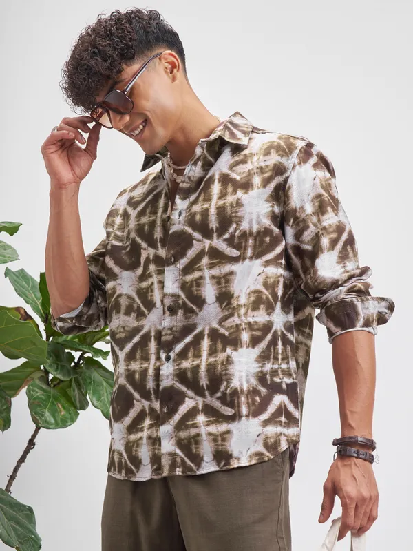 Highlander Men Brown Printed Relaxed Fit Casual Shirt