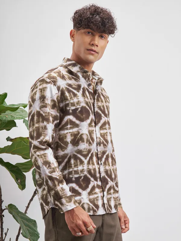 Highlander Men Brown Printed Relaxed Fit Casual Shirt