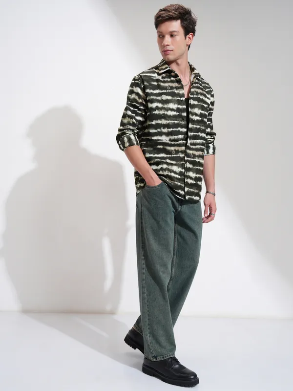 Highlander Men Multi Printed Relaxed Fit Casual Shirt