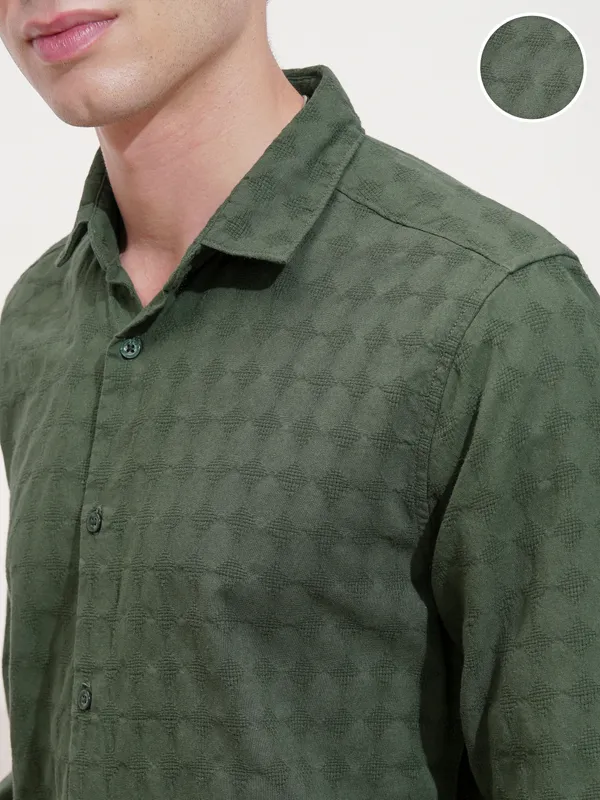 Highlander Men Green Self Design Slim Fit Casual Shirt