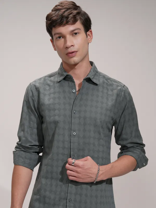 Highlander Men Charcoal Self Design Slim Fit Casual Shirt