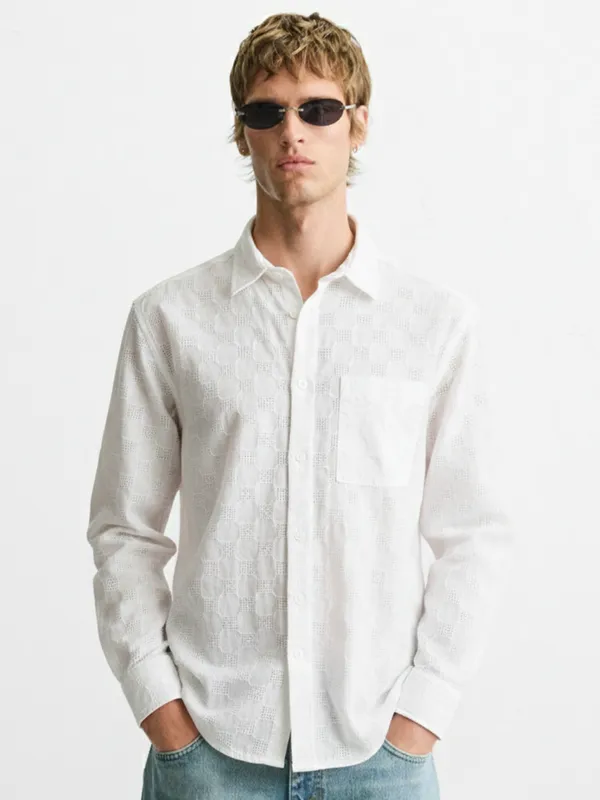 Highlander Men White Self Design Relaxed Fit Casual Shirt