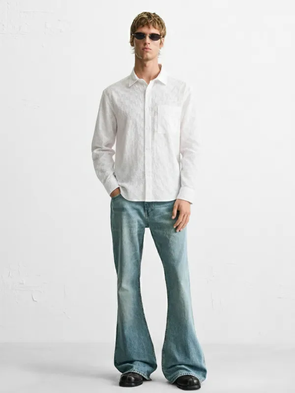 Highlander Men White Self Design Relaxed Fit Casual Shirt