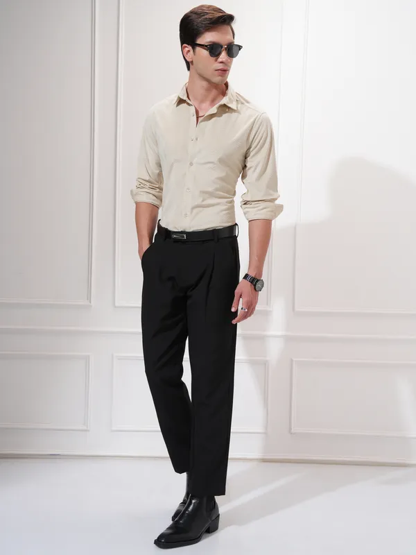 Highlander Men Beige Self Design Slim Fit Casual Shirt