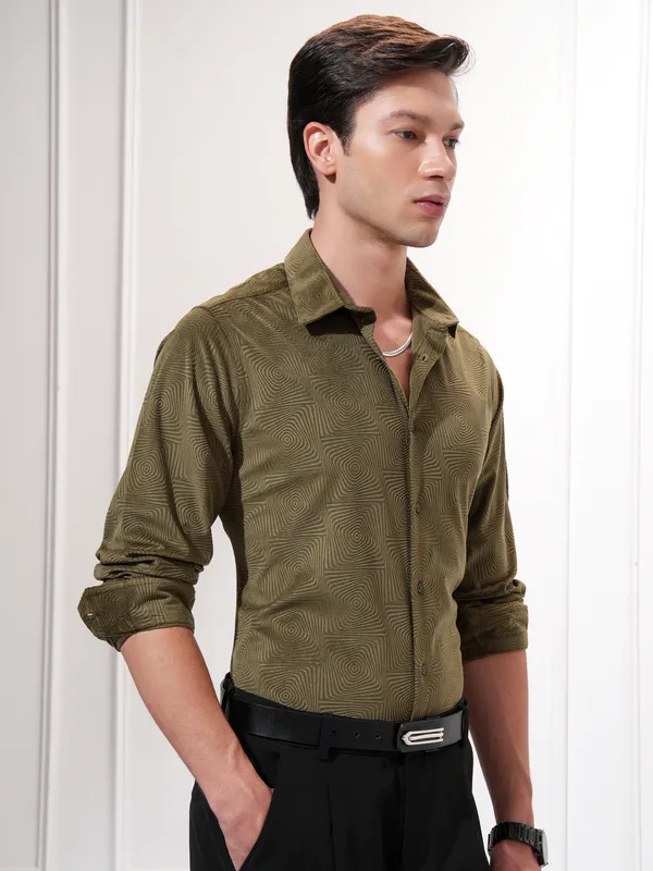 Highlander Men Olive Self Design Slim Fit Casual Shirt