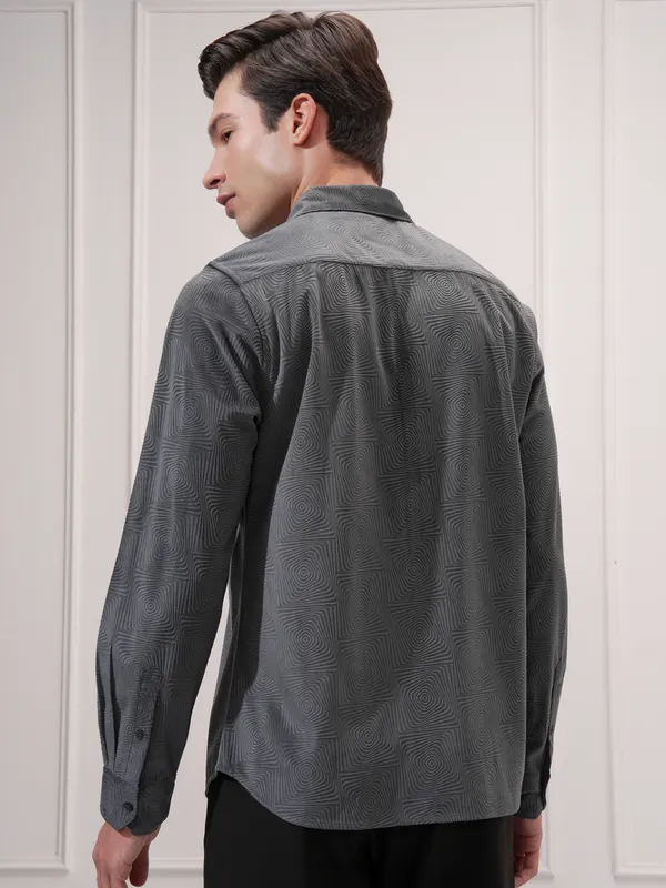 Highlander Men Grey Self Design Slim Fit Casual Shirt