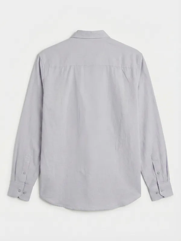 Highlander Men Lavender Solid Relaxed Fit Casual Shirt