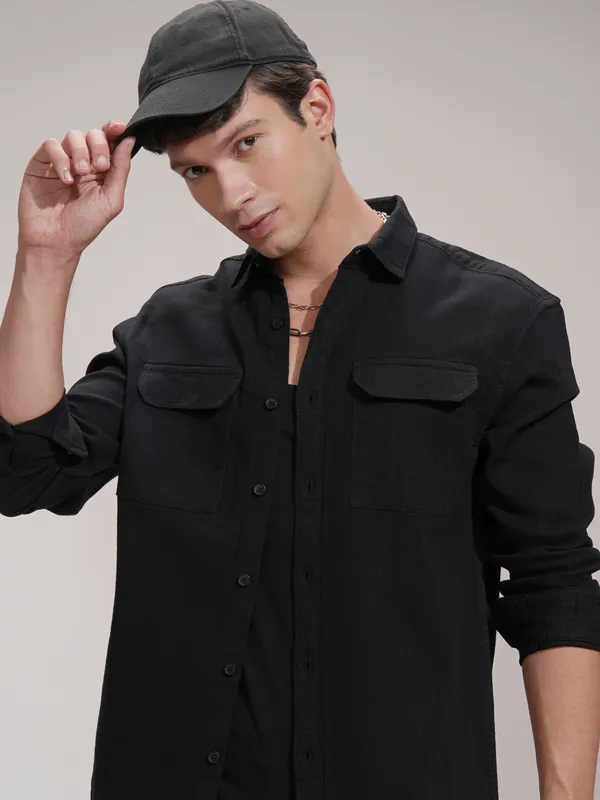 Men Slim Fit Casual Shirt