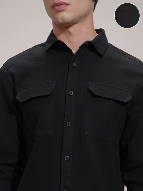 Highlander Men Black Striped Slim Fit Casual Shirt