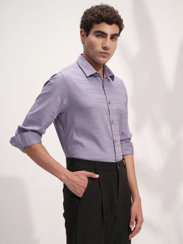 Highlander Men Lavender Self Design Slim Fit Casual Shirt
