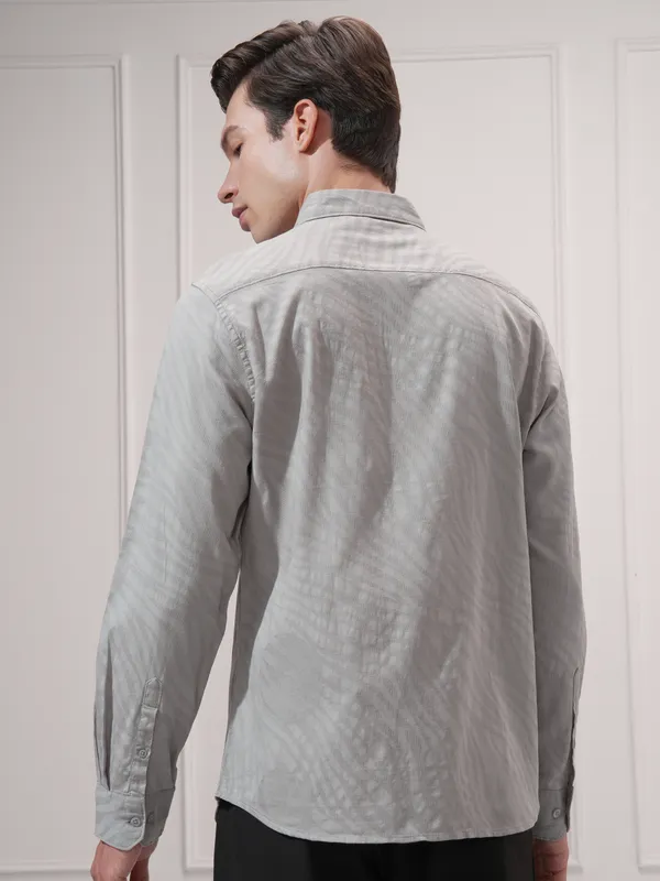 Highlander Men Grey Self Design Slim Fit Casual Shirt