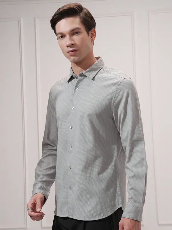 Highlander Men Grey Self Design Slim Fit Casual Shirt