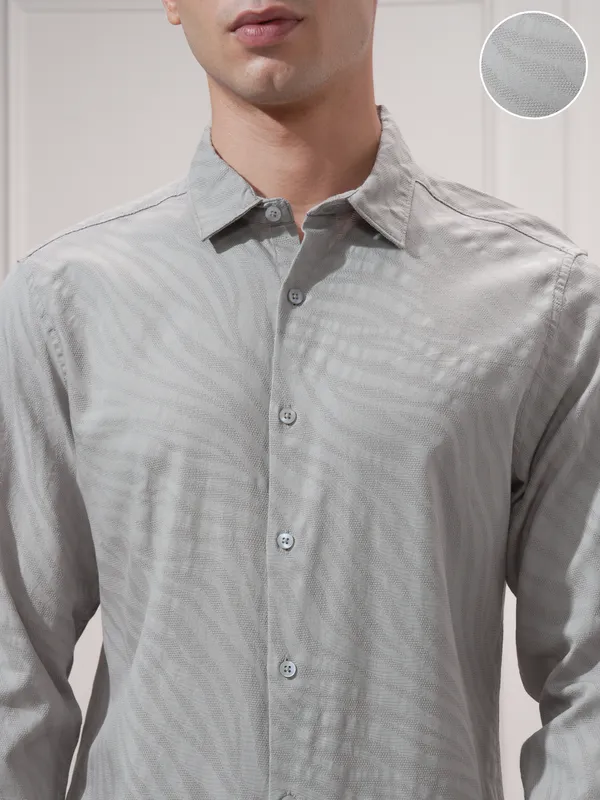 Highlander Men Grey Self Design Slim Fit Casual Shirt