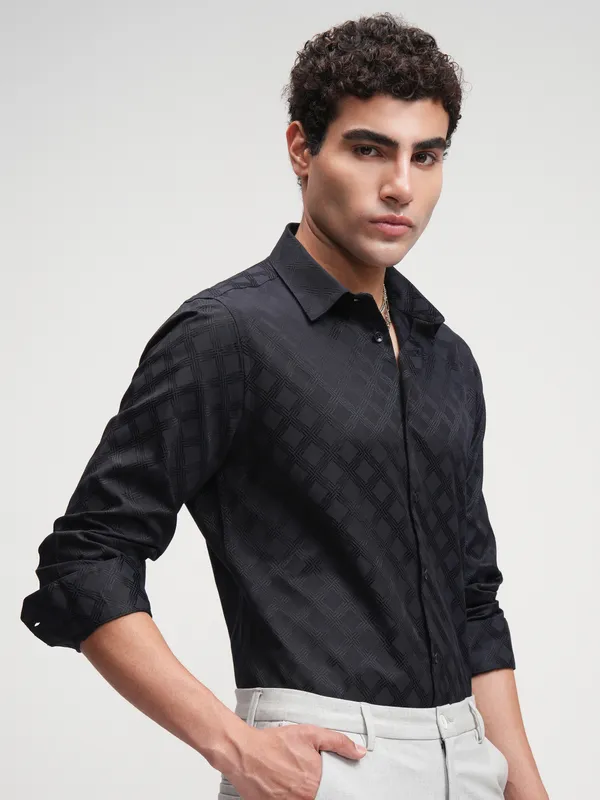 Highlander Men Black Self Design Slim Fit Casual Shirt