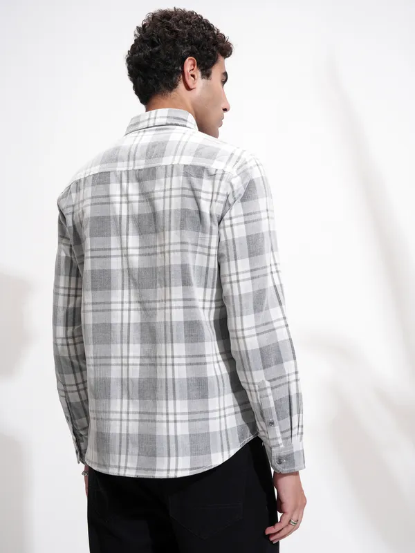 Highlander Men Charcoal Checked Slim Fit Casual Shirt