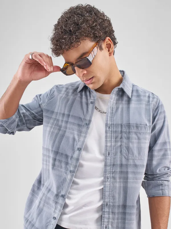 Highlander Men Blue Checked Slim Fit Casual Shirt