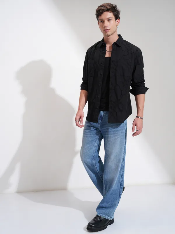 Highlander Men Black Self Design Relaxed Fit Casual Shirt