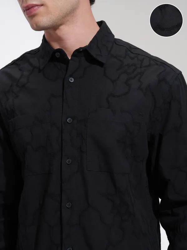Highlander Men Black Self Design Relaxed Fit Casual Shirt