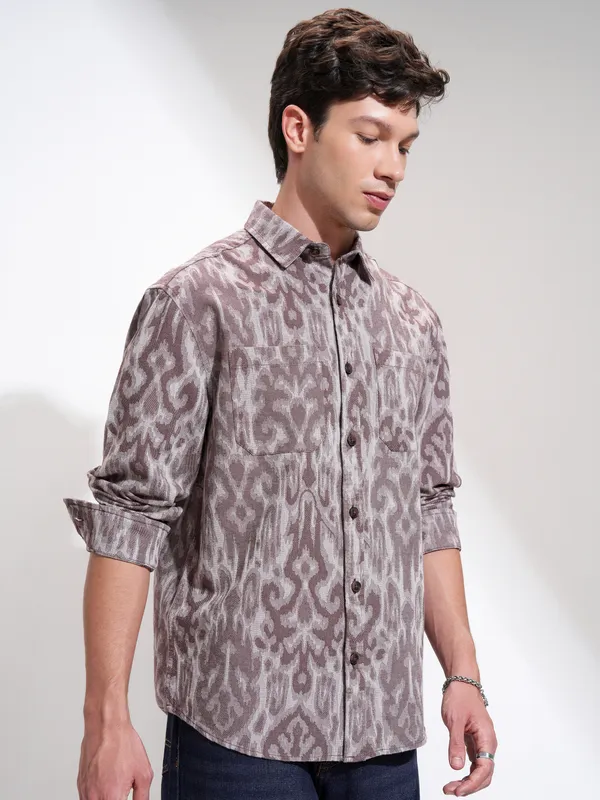 Highlander Men Coffee Pink Printed Relaxed Fit Casual Shirt