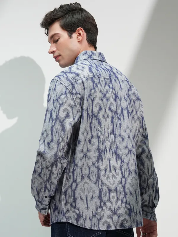 Men Relaxed Fit Casual Shirt